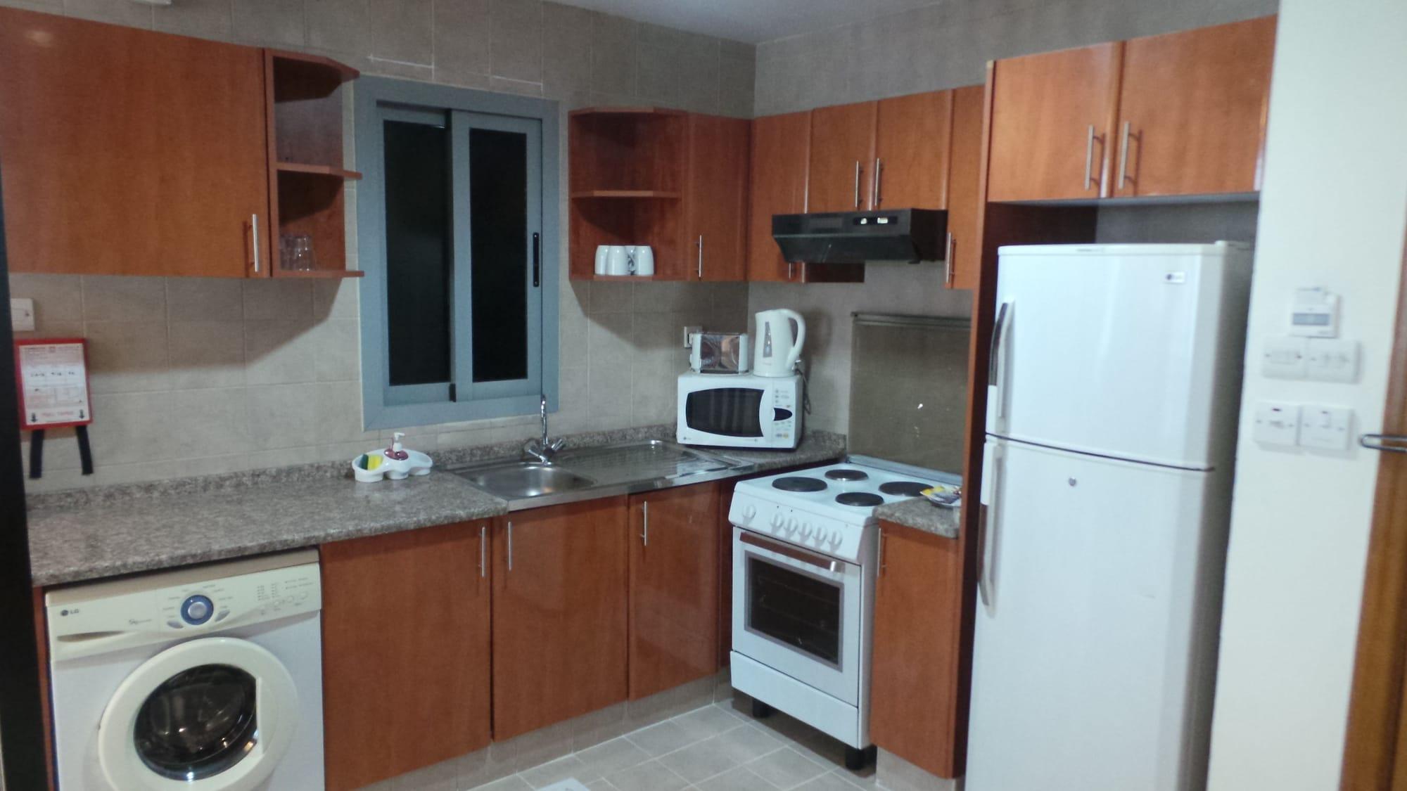 Xclusive Hotel Apartments Дубай Екстериор снимка