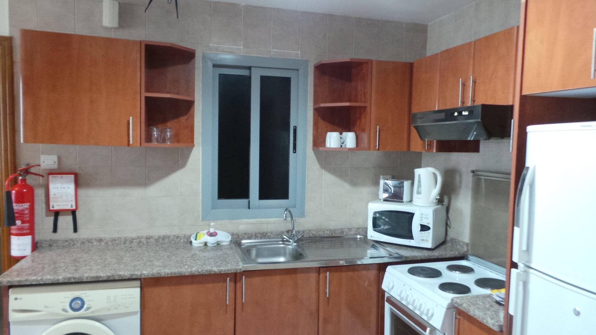 Xclusive Hotel Apartments Дубай Екстериор снимка