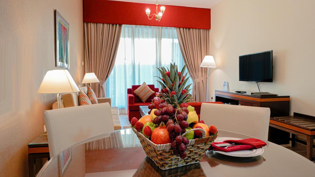 Xclusive Hotel Apartments Дубай Екстериор снимка